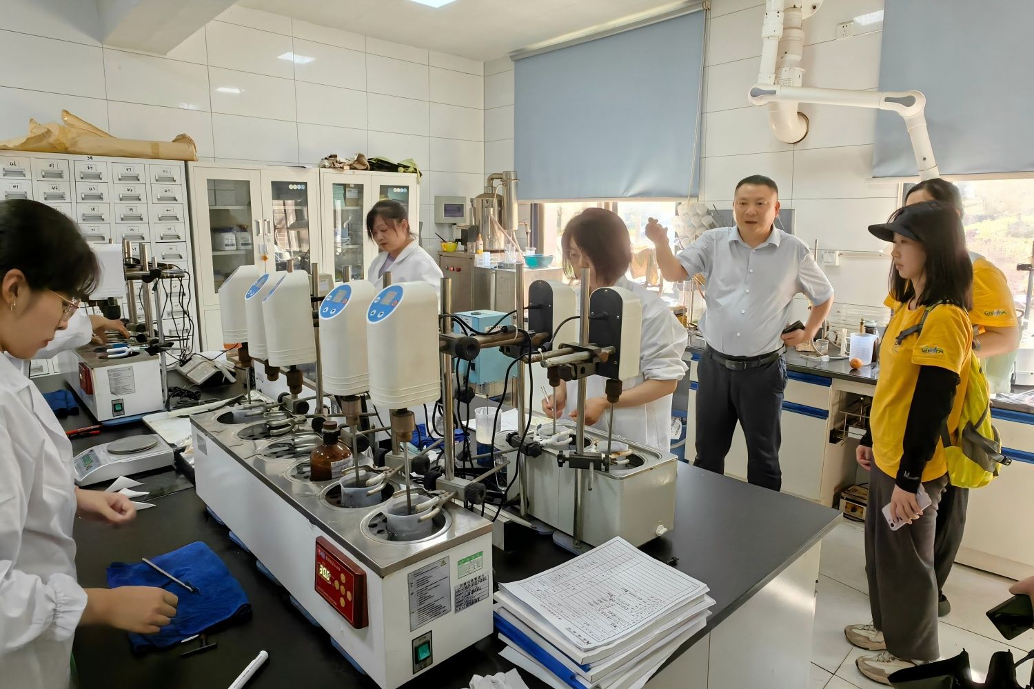 耕读路上 科普非遗融食韵，快检走访护民安——微生物检测的实践与守护